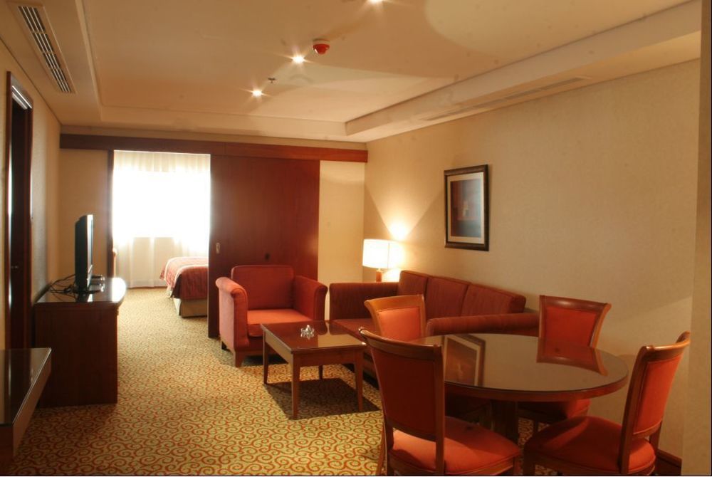 Ramee Royal Hotel Dubai Room photo